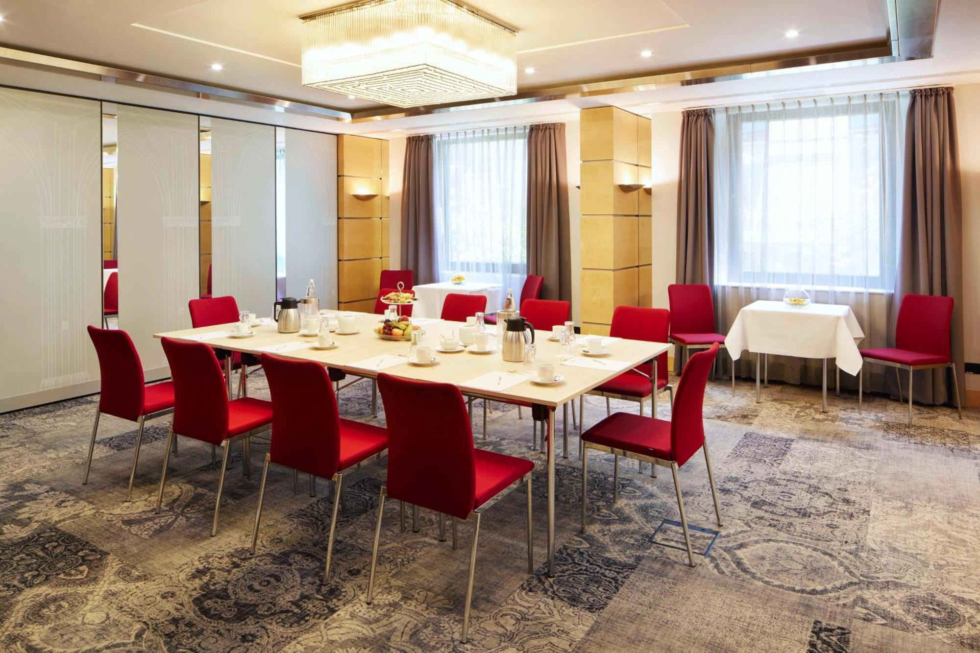 Best Western Plus Arosa Hotel Paderborn Exterior photo