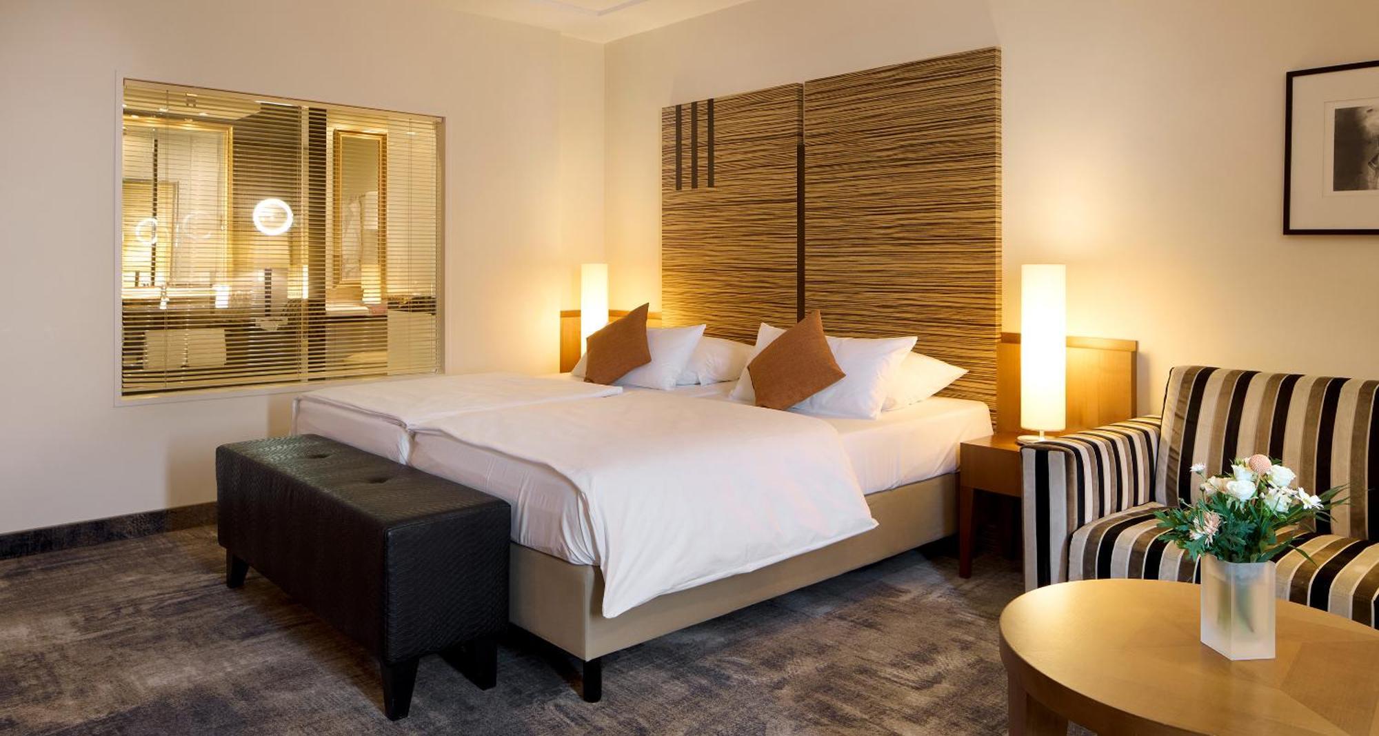 Best Western Plus Arosa Hotel Paderborn Exterior photo