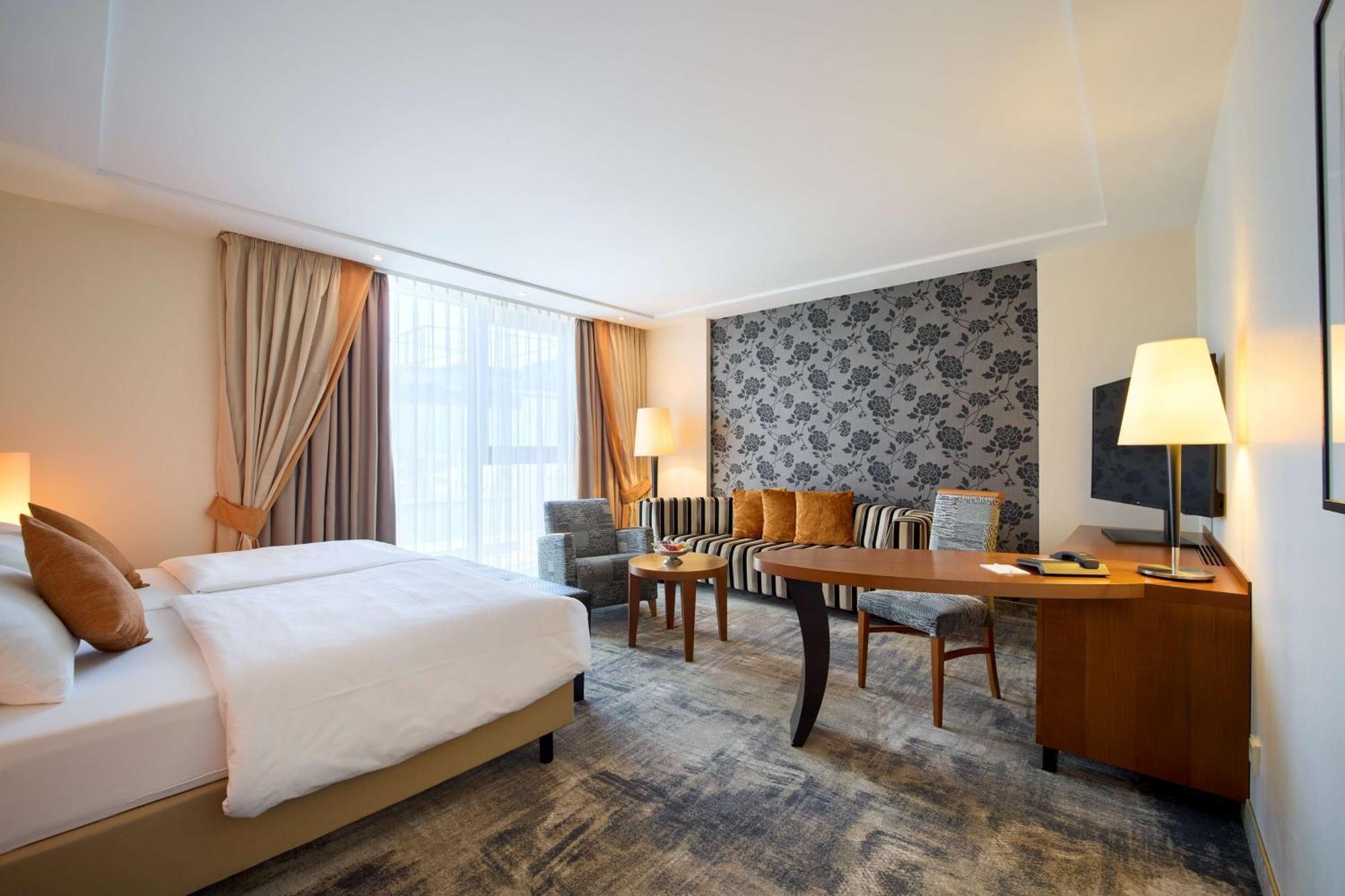 Best Western Plus Arosa Hotel Paderborn Exterior photo