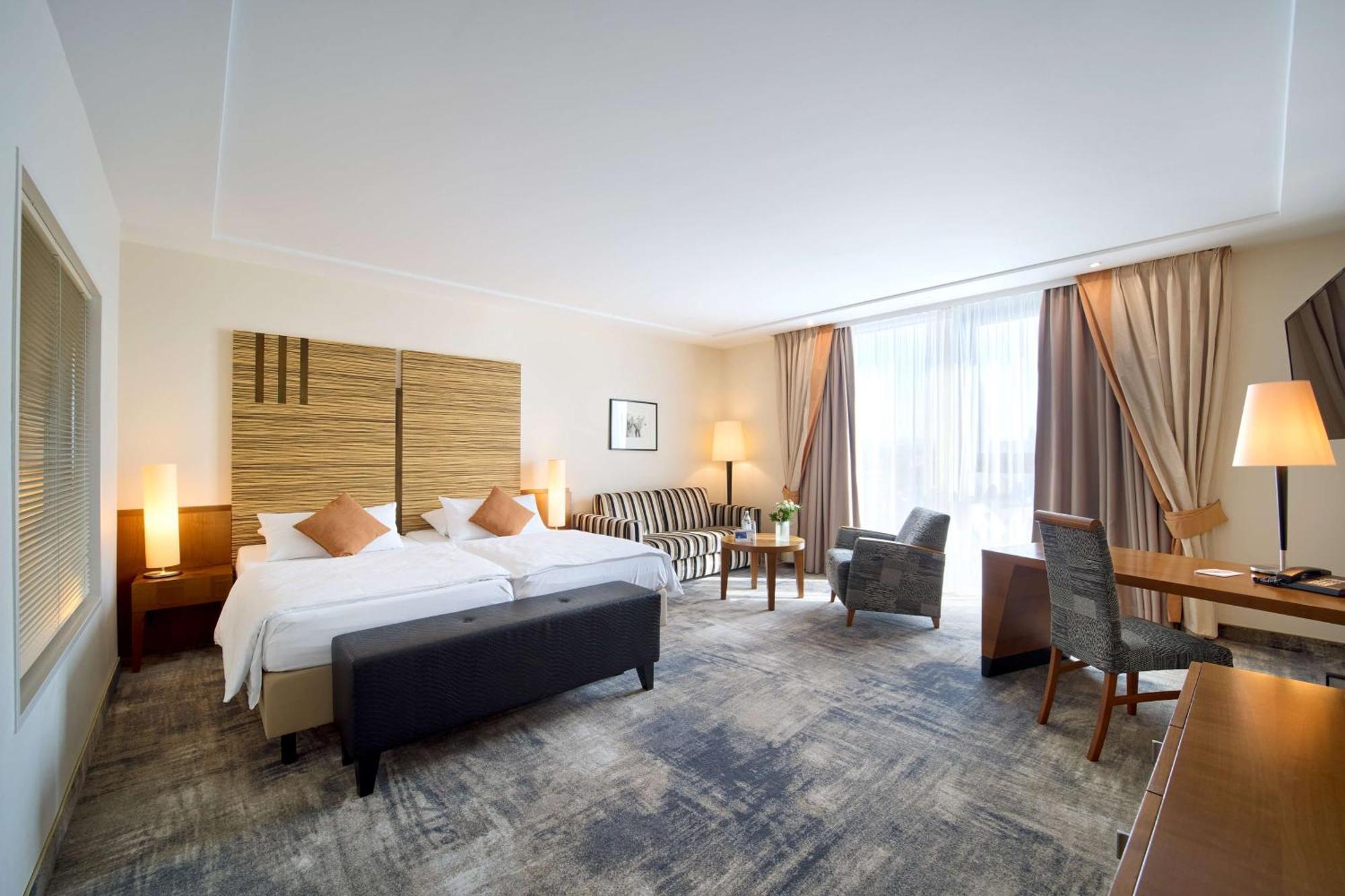 Best Western Plus Arosa Hotel Paderborn Exterior photo